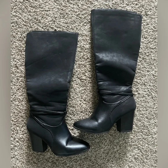 Tall Black Chunky Heel Women's Boots - Picture 1 of 9